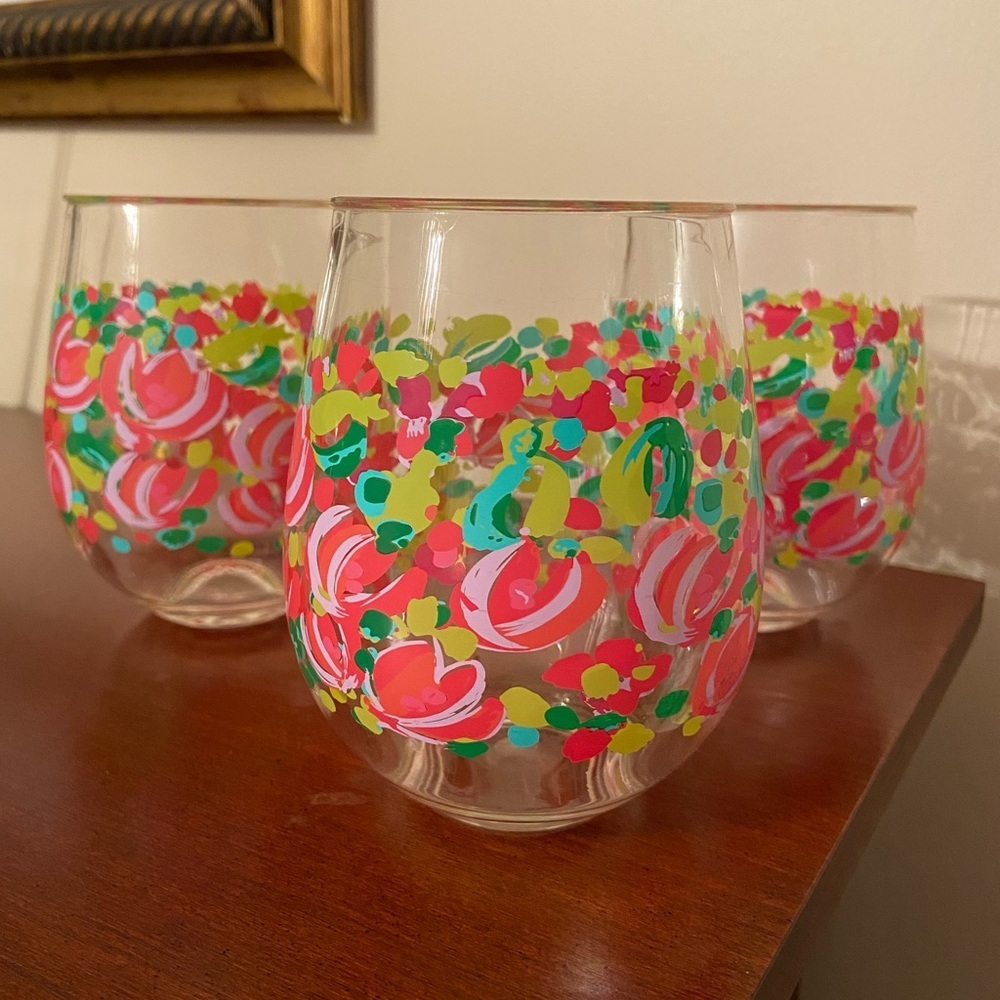 Set of 3 Lilly Pulitzer “Spot Ya” plastic stemless wine glasses